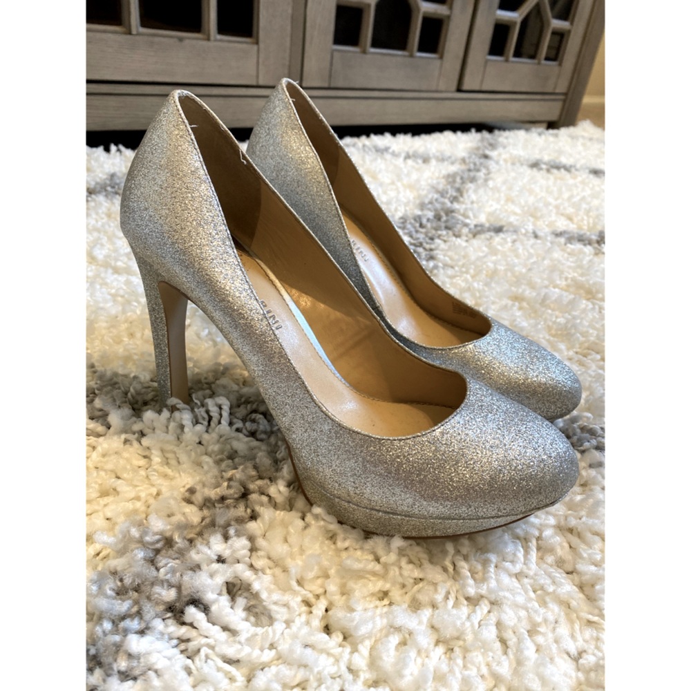 Gianni Bini Silver Sparkle Pumps